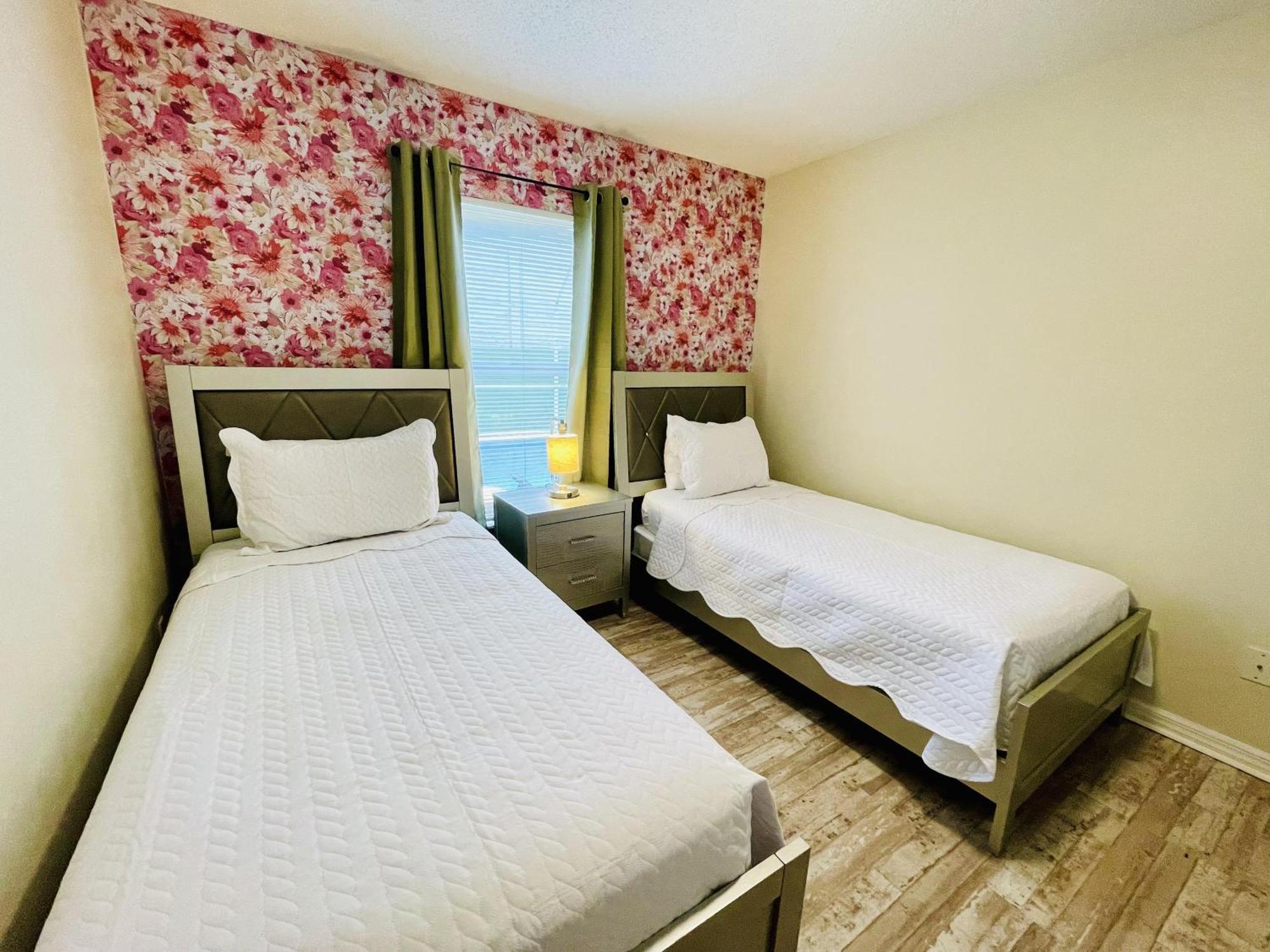 Beautiful 5-5 Bedroom Home!!! Kissimmee Exteriör bild